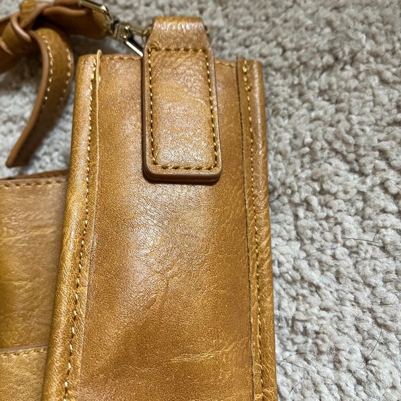 Steve Madden, Leather Crossbody EUC, Gold Spike Accents, Adjustable Strap - Picture 6 of 16